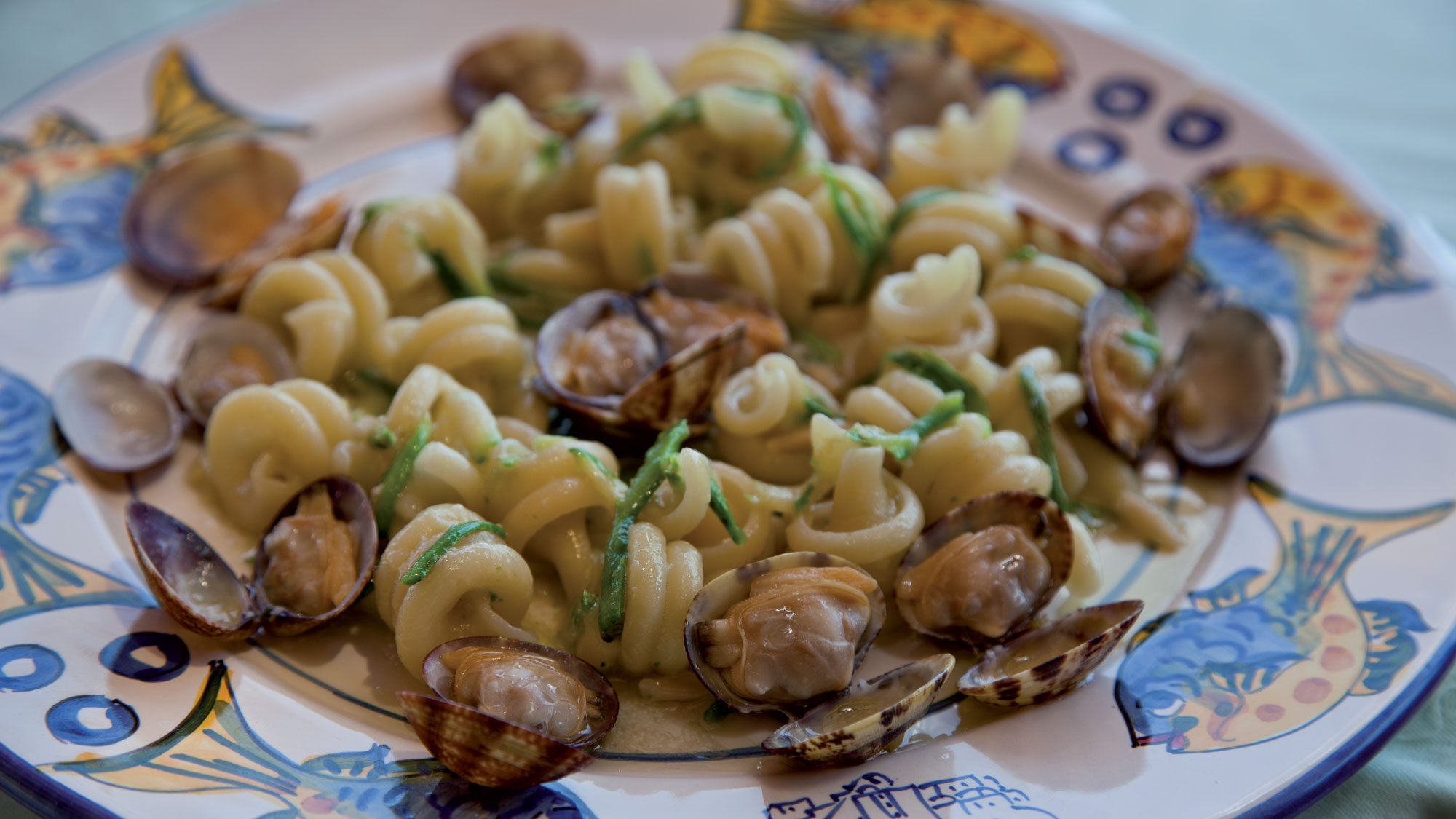 Turbantini with clams and pine nuts